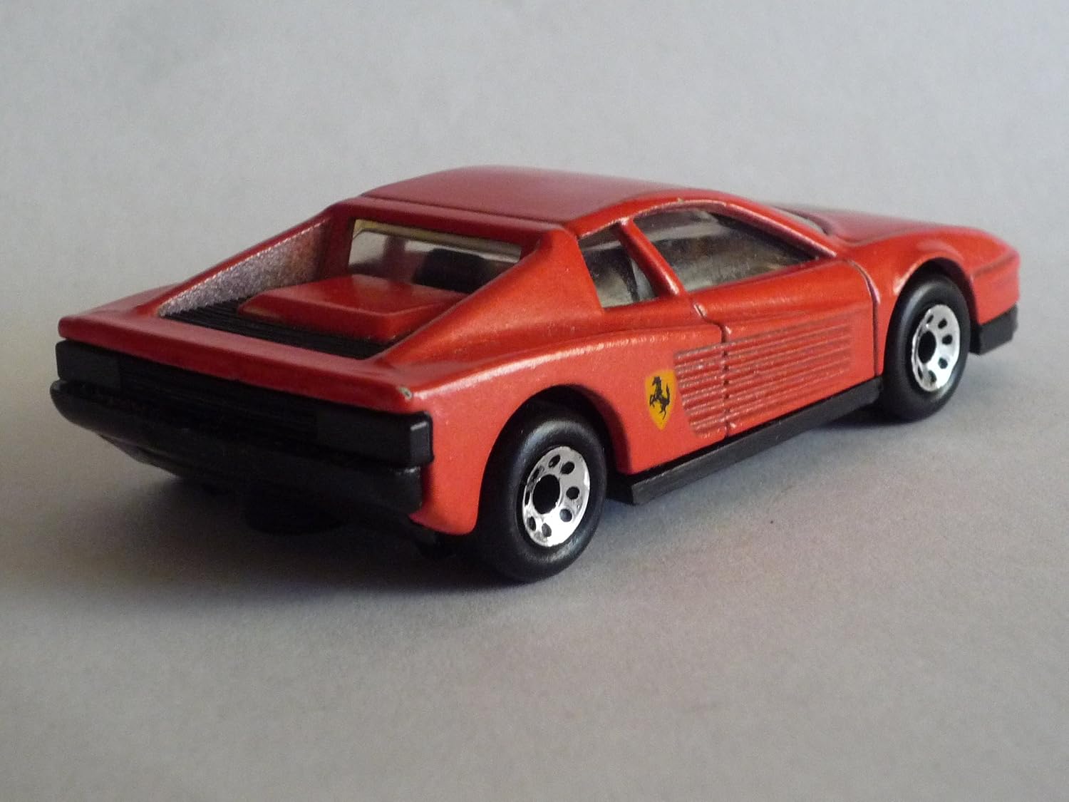 matchbox ferrari testarossa 1986