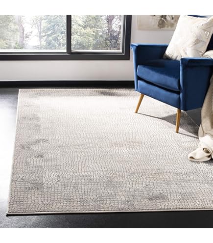 SAFAVIEH Natural Fiber Collection Runner Rug - 2'6 x 8', Maize & Black, Border Sisal Design, Easy Care, Ideal for High Traffic Areas in Living Room, Bedroom (NF441A