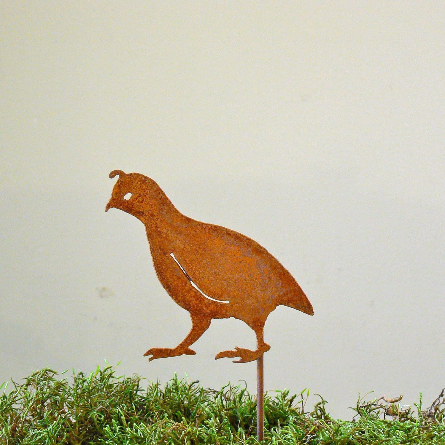 Elegant Garden Design Quail Chick with Head Up Stake, Steel Silhouette with Rusty Patina