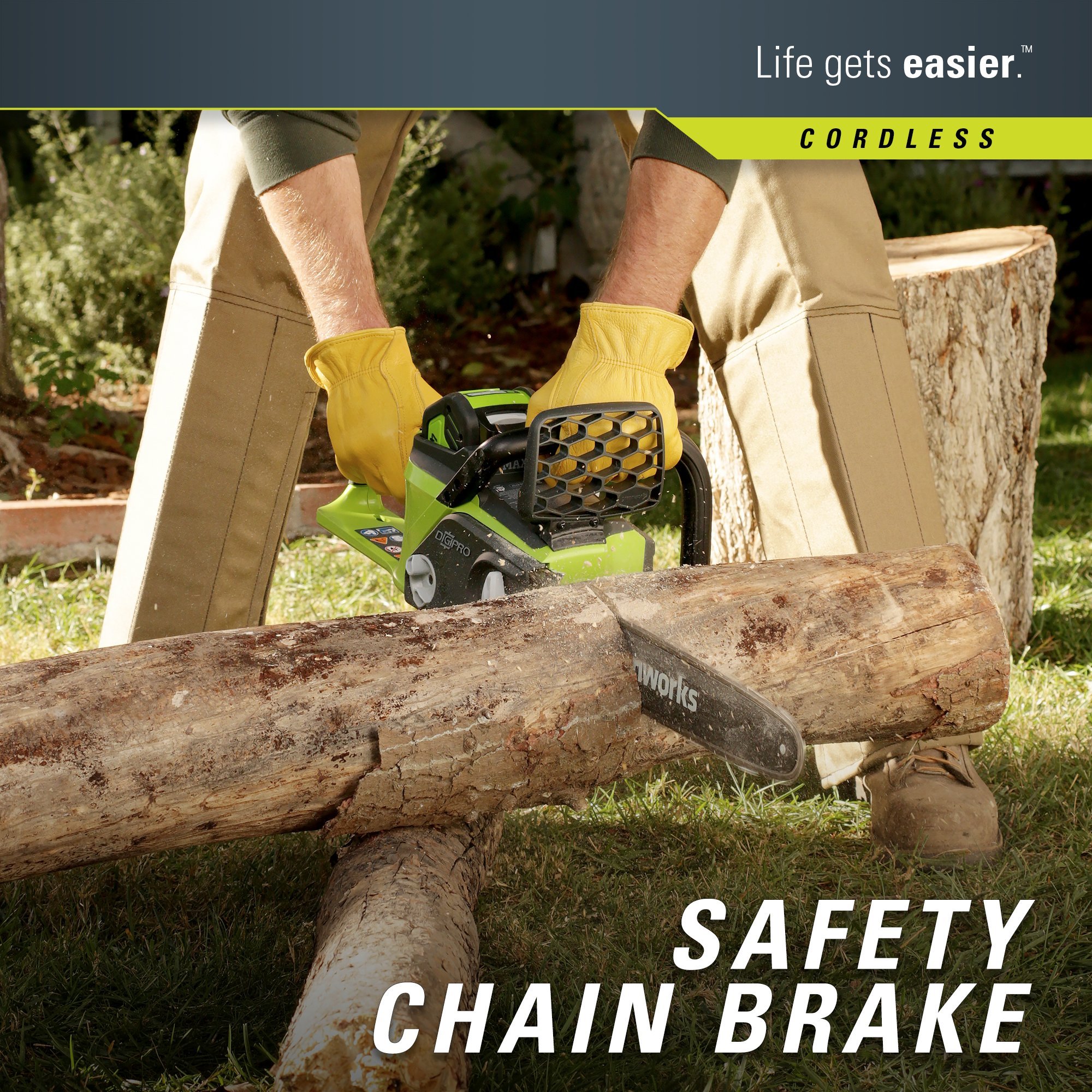 Greenworks GMAX 40V 16Inch Cordless Chainsaw, 4AH Battery and a