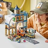 LEGO City Central Train Station 60469 with 6 Minifigures & Accessories view 9