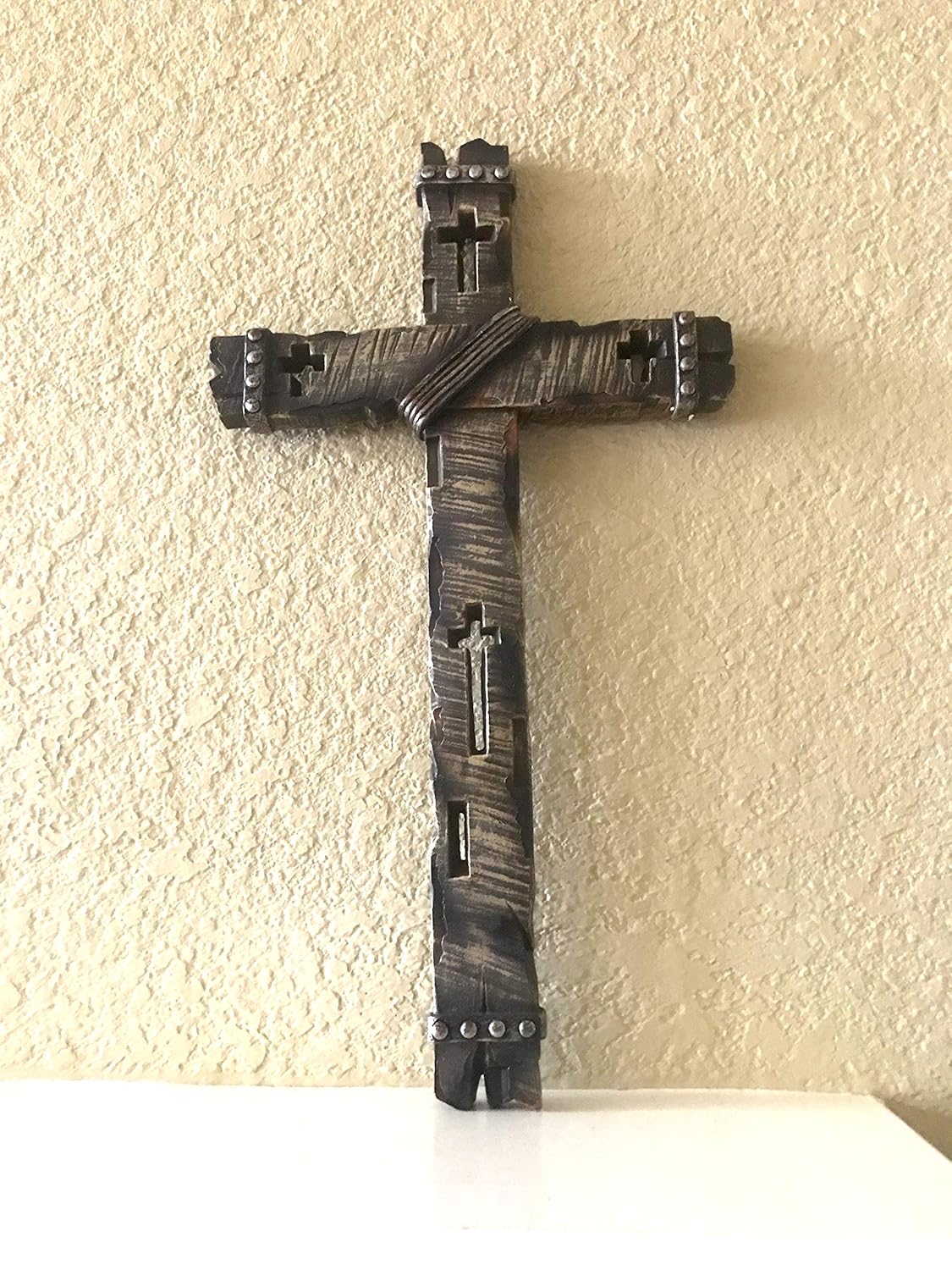 Amazoncom Polly House 20 Inch Wall Cross With Wooden Like