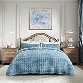 Fleeco 92'' x 96'' Velvet Quilt Set Queen Size, Luxury Velvet Comforter Oversized Bedding Set, Ultra Soft Bedspread Coverlet with 2 Matching Shams, for All Seasons, Light Blue