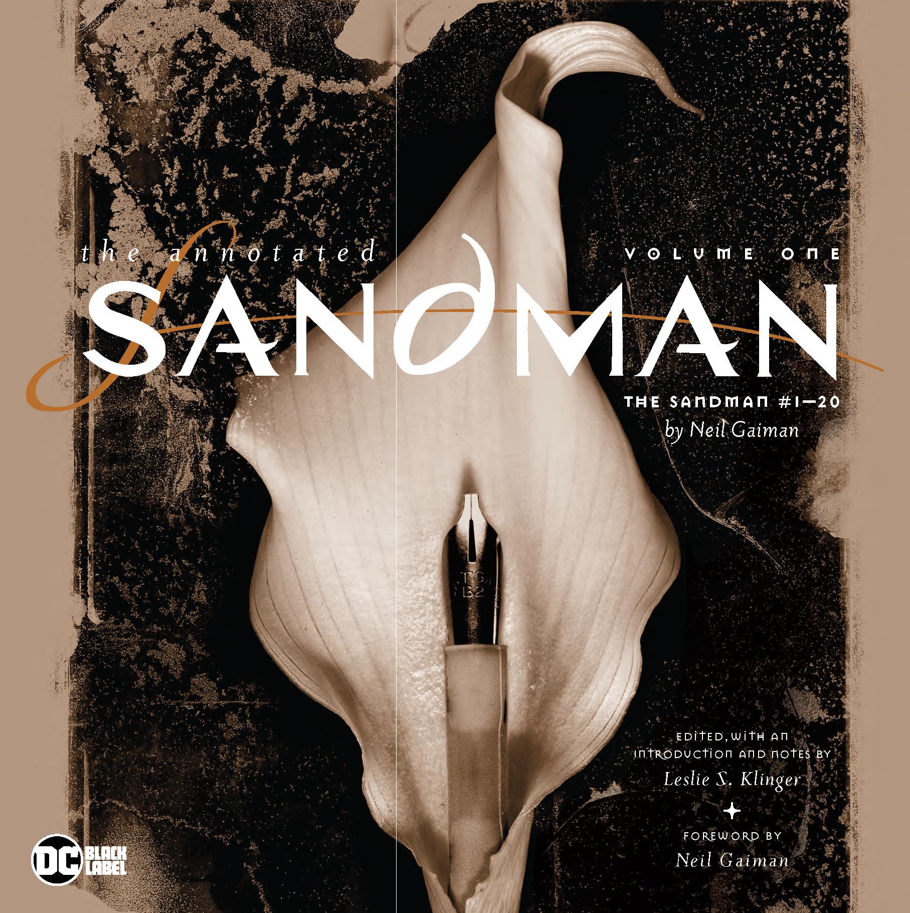 Annotated Sandman Vol. 1 (2022 edition) (The Annotated Sandman) Annotated Sandman Vol. 1 (2022 edition) (The Annotated Sandman) Hardcover
