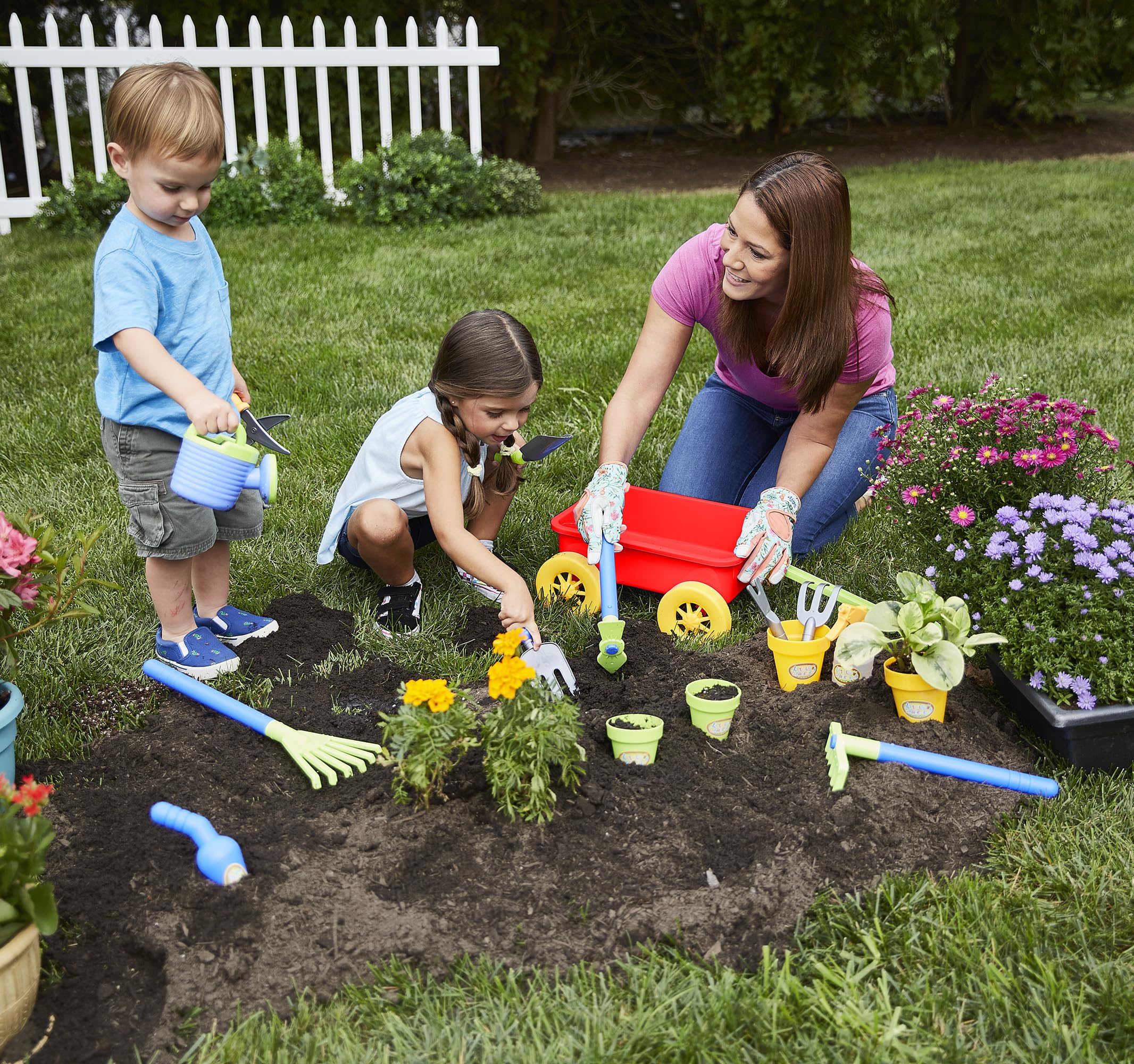 Kidoozie My First Gardening Set - Sprout Green Thumbs with This Pretend Play Playset - Indoor and Outdoor Fun for Ages 3+