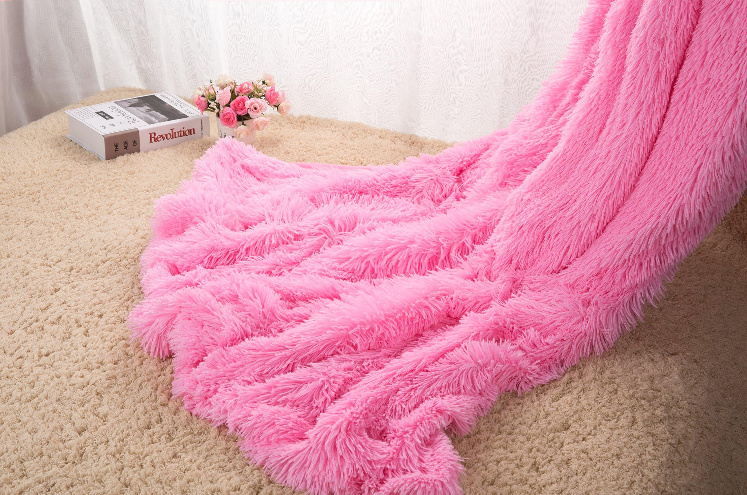 HOMIGOO Super Soft Shaggy Faux Fur Long Hair Throw Blanket Cozy Elegant Decorative Blanket Pink