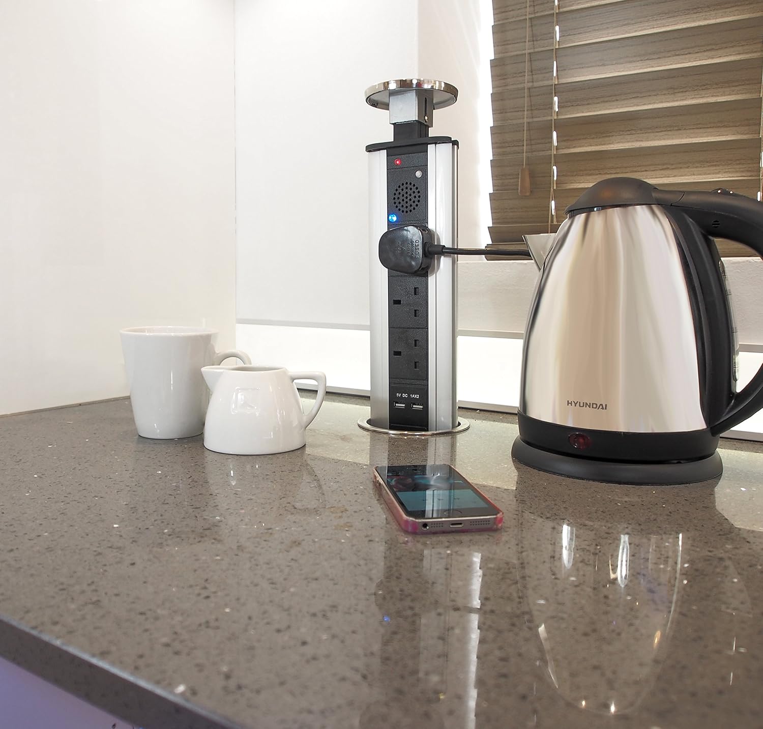 POP PULL UP KITCHEN WORKTOP ELECTRICAL PLUG SOCKET USB Amazon.co.uk Electronics