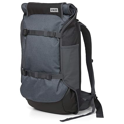AEVOR Travel Pack Lifestyle Reiserucksack in Handgepäck-Größe erweiterbar auf 45 Liter inklusive abnehm- und verstellbarem Hü