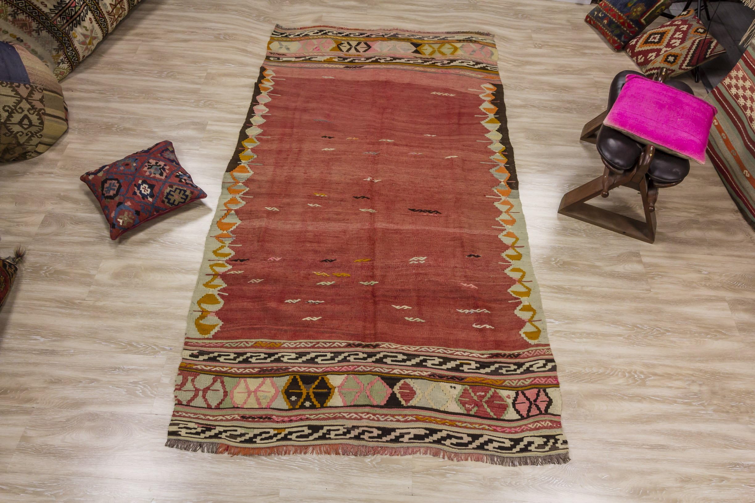 Vintage Kilim Rug 4.26x7.54 ft (130x230 cm)