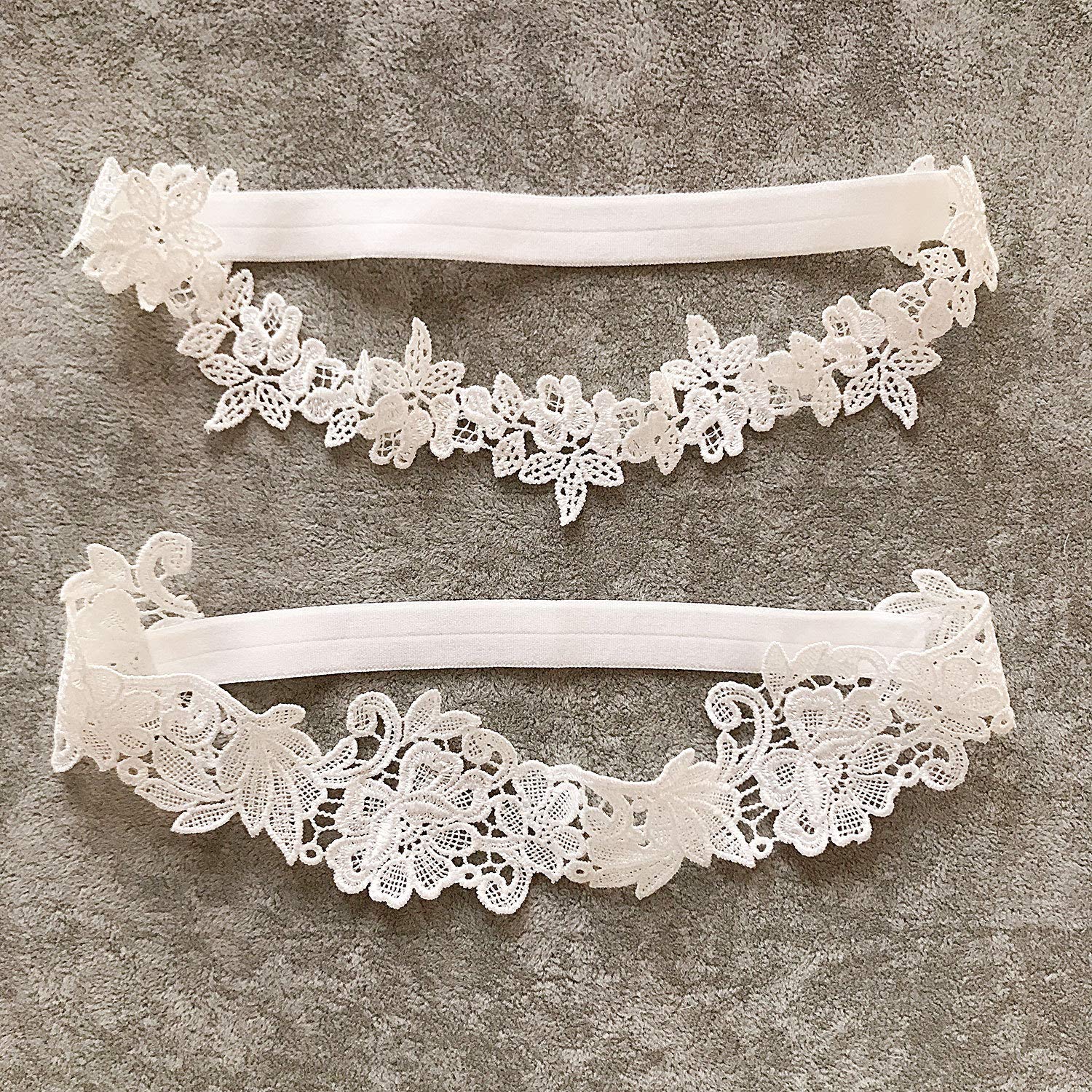 ADOVE Wedding Garters for Bride Stretch Lace Bridal Garter Sets White Flower Floral Leg Wedding Garter