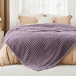 Bedsure GentleSoft Light Purple Fleece Blanket for