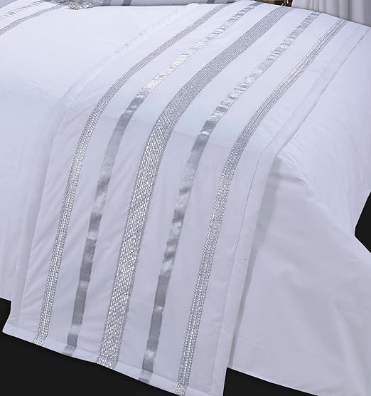 Bed Runner Glamour White With Silver Trim / Ribbon, Decorative Quilted Bed Runner / Throw, 50cm