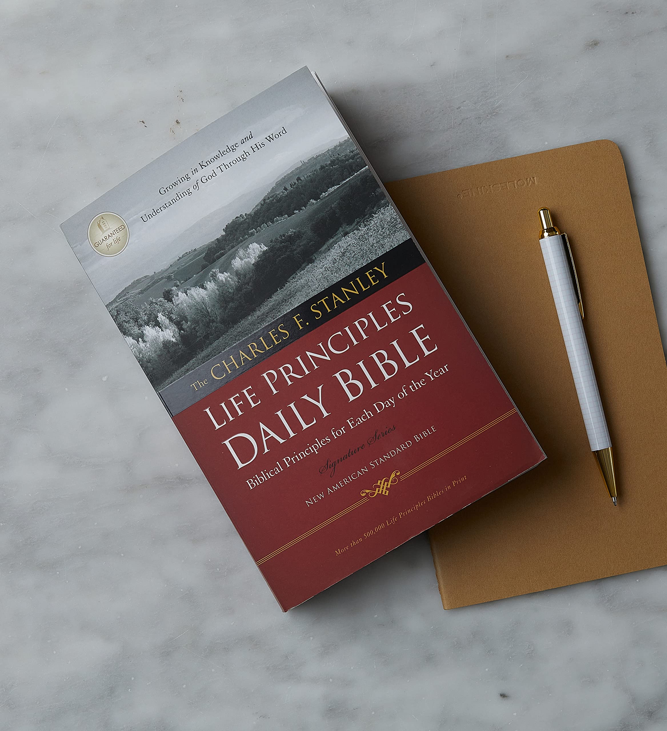 NASB, The Charles F. Stanley Life Principles Daily Bible, Paperback: Holy Bible, New American Standard Bible