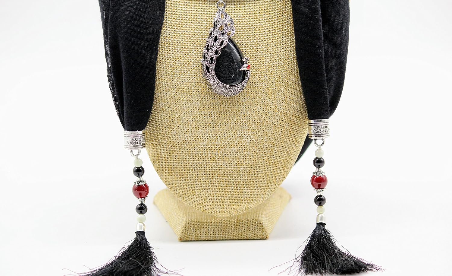 satyam kraft pendant necklace scarf