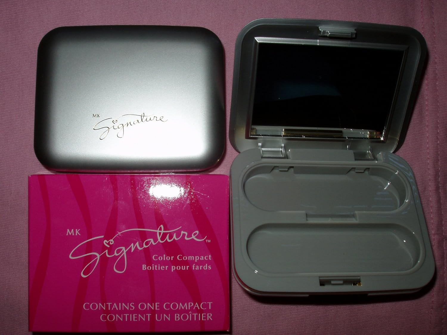 Mary Kay Signature Color Compact (2502 Platinum)