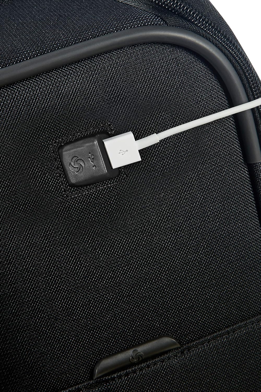 samsonite spark spinner 55