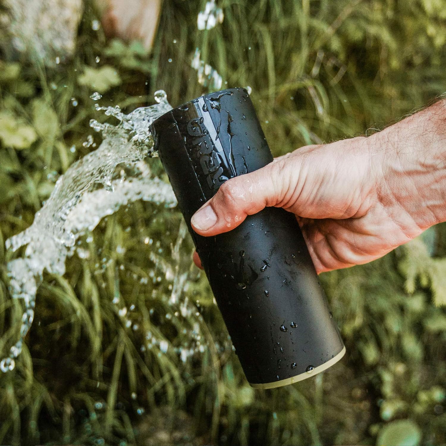 GRAYL Ultralight Water Purifier Bottle + Extra Filter Cartridge [Bundle] for Hiking, Travel, and Emergency Preparedness - Camo Black : Sports & Outdoors