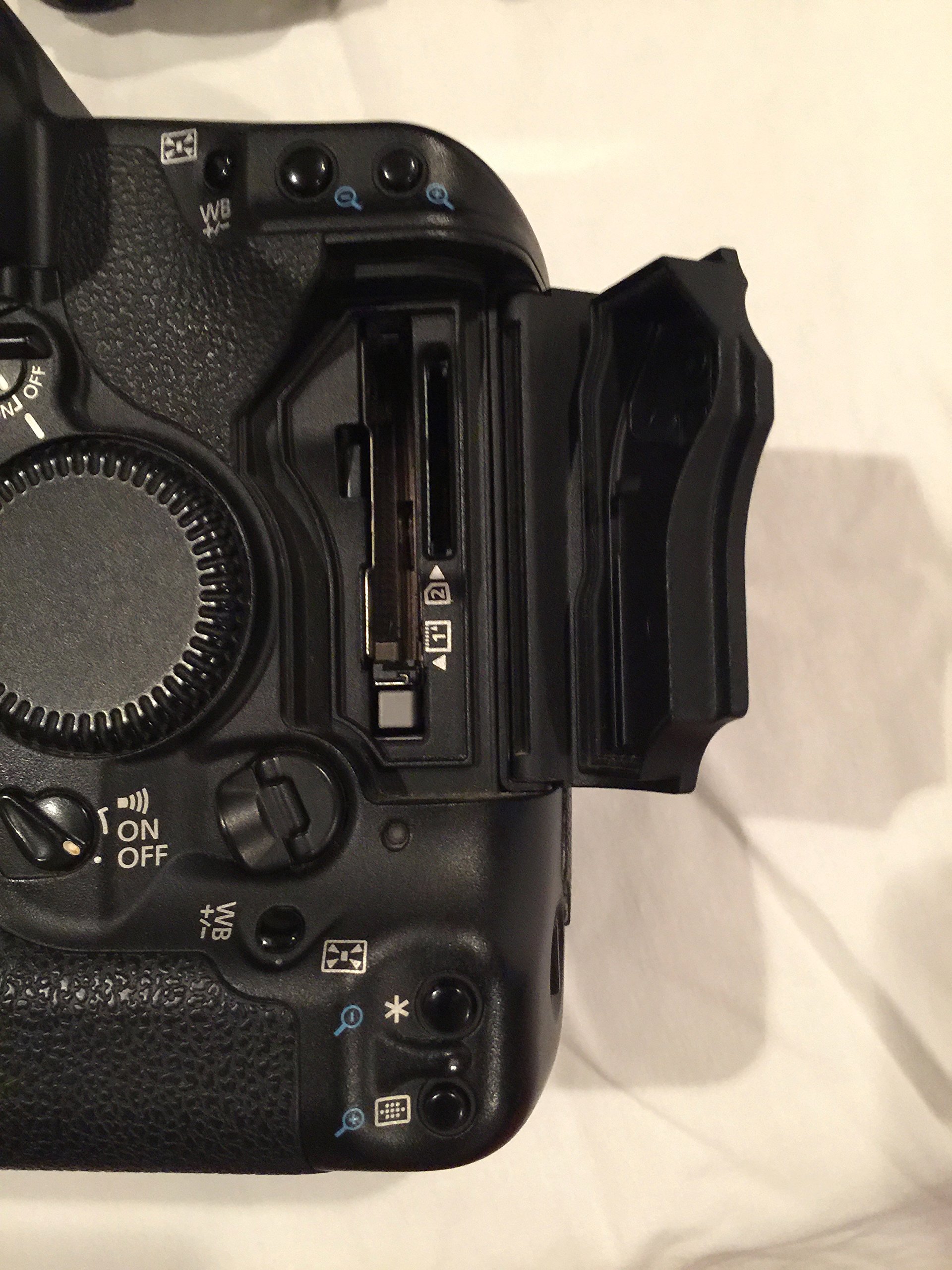 Canon EOS 1D Mark II N DSLR Camera (Body Only) (OLD MODEL)