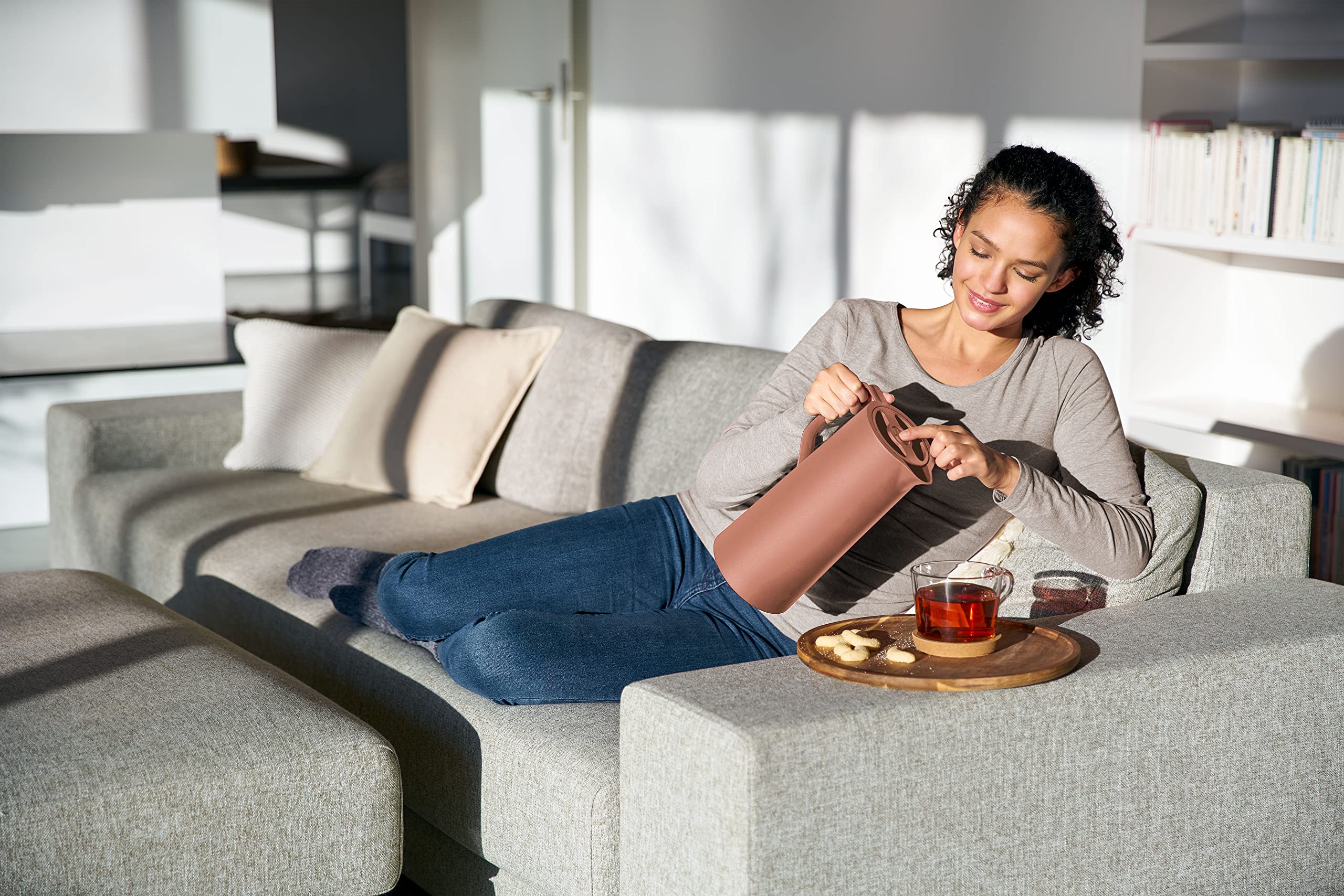 Emsa N41709 Motiva Isolierkanne | 1 Liter | Quick-Press-Verschluss | 12h heiß, 24h kalt | Glaskolben | Made in Germany | Nordisches Design | Terrakotta 6