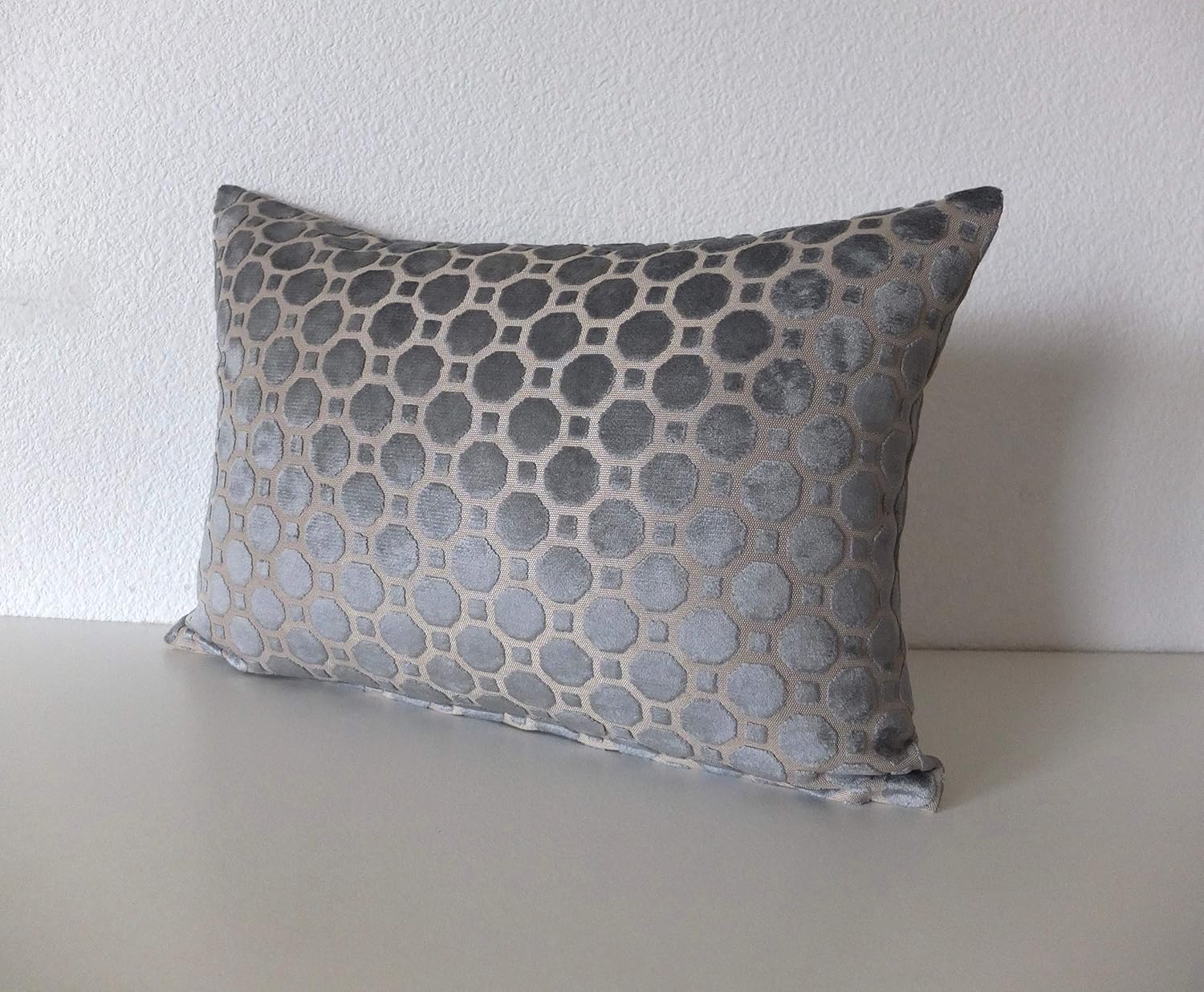 Amazon Com Robert Allen Velvet Geo Grey Decorative Pillow Cover