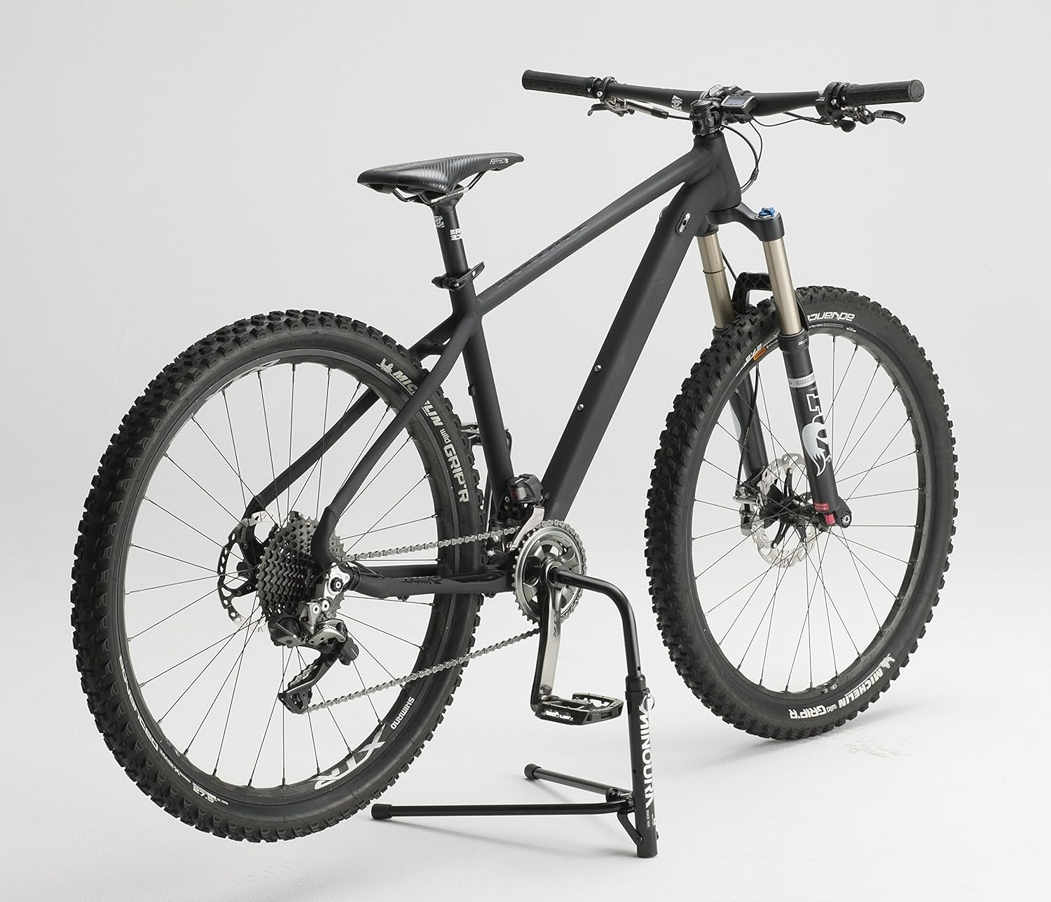 minoura vertical bike stand