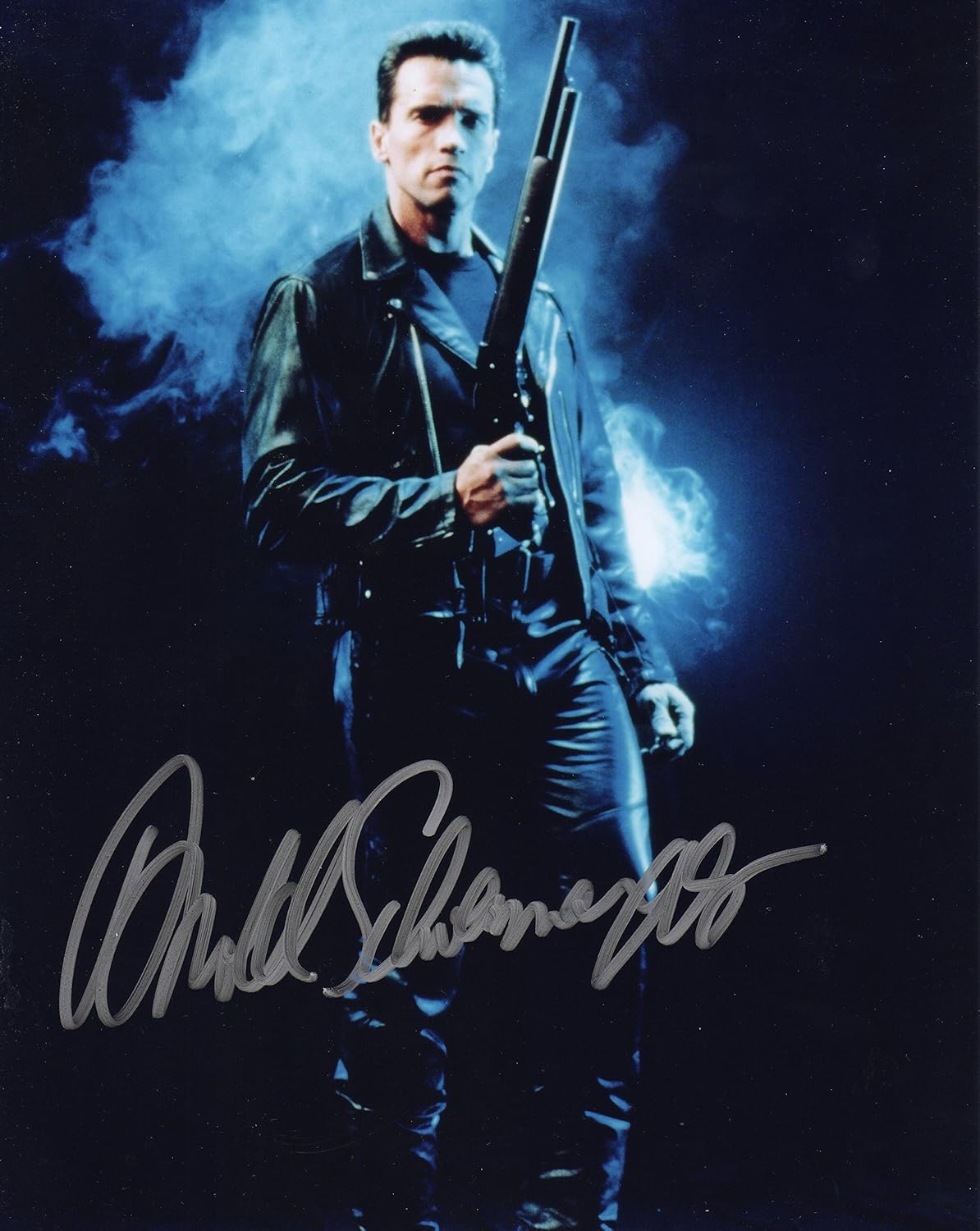 Photographs - Arnold Schwarzenegger - Terminator Autograph Signed 8 x 10 Photo
