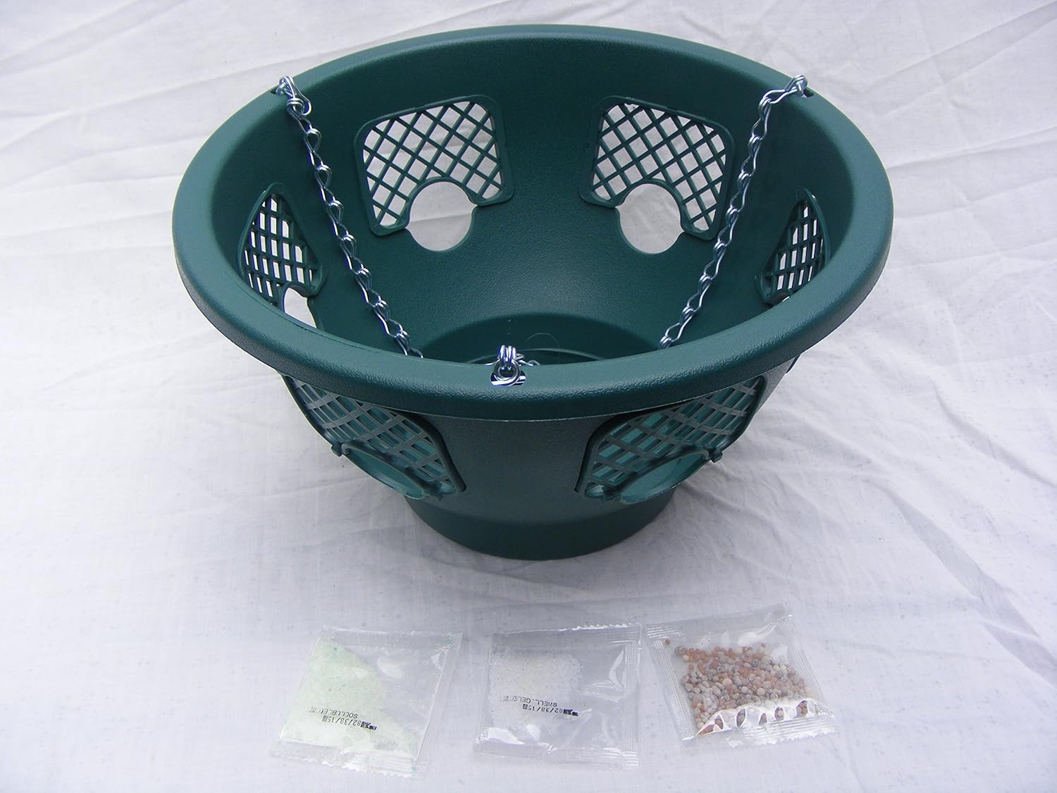 1 x 12 inch Green Plantopia Easy Fill Hanging Basket With 1 New Chain 6