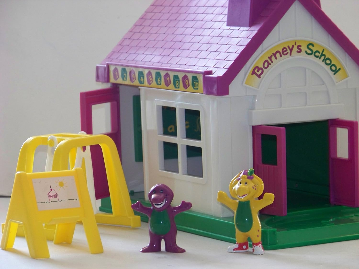 barney schoolhouse playset