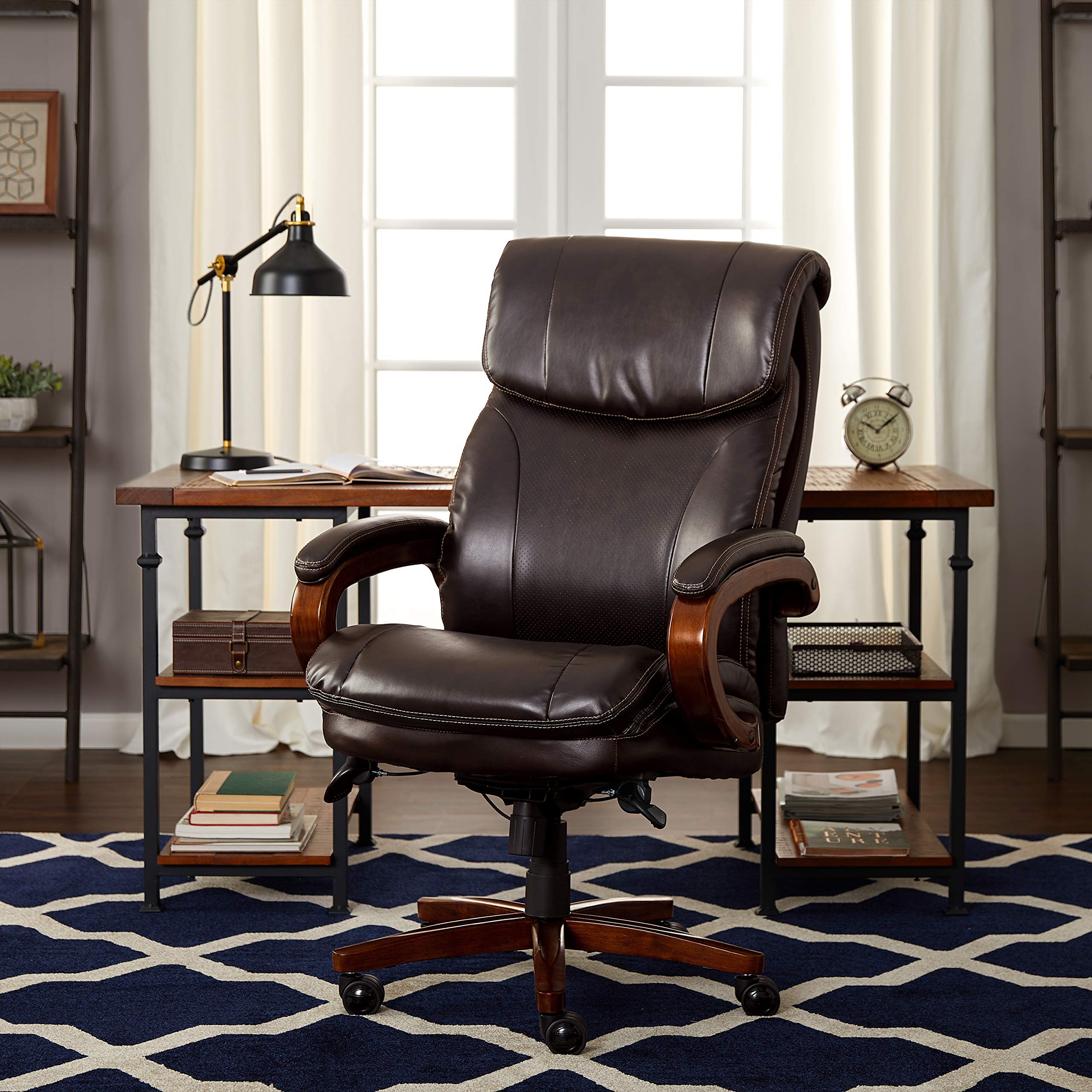 La-Z-Boy Trafford Big & Tall Executive Bonded Leather Office Chair - Vino (Brown)