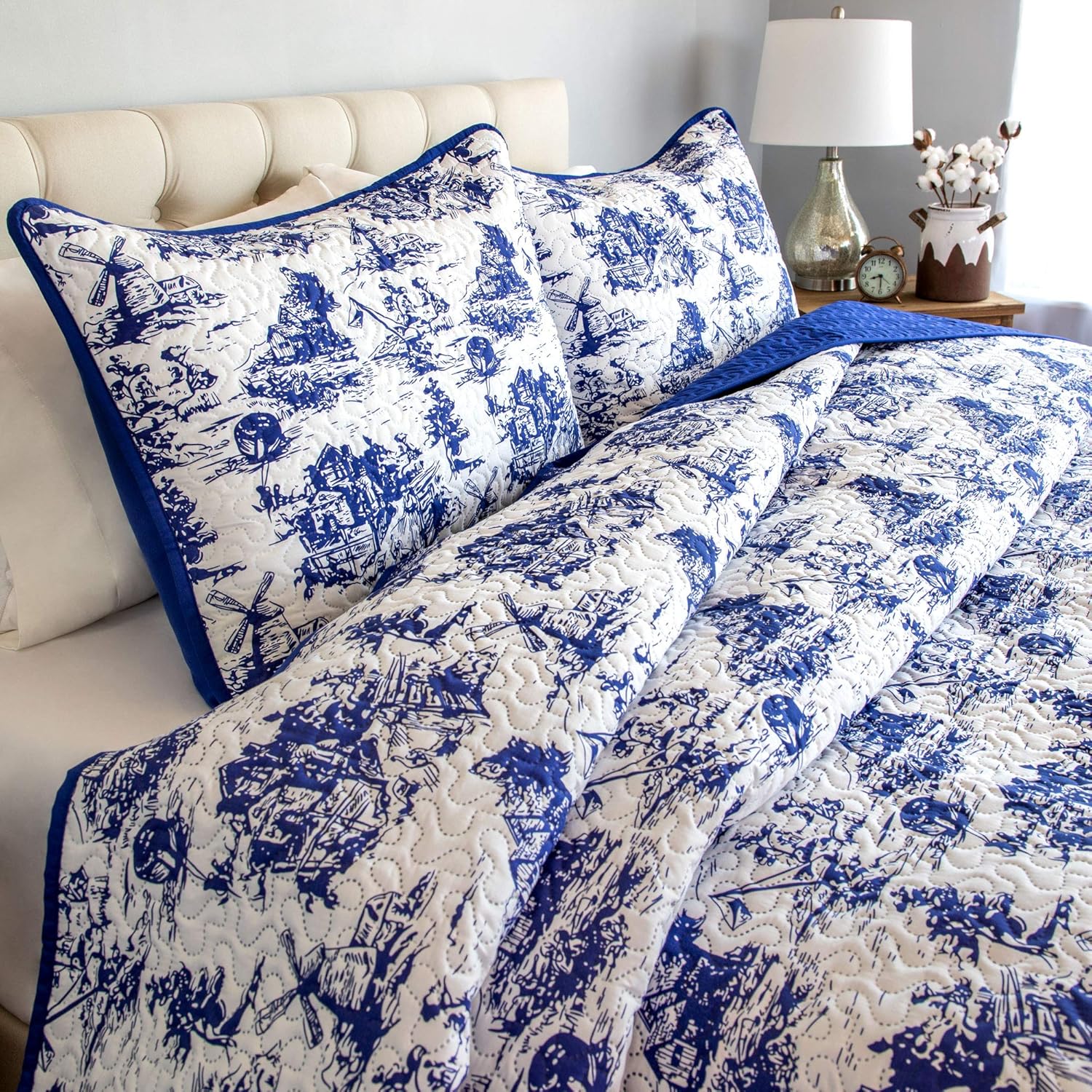 5 Best Toile Quilts Available in the Market in 2020 My Mattress Pads
