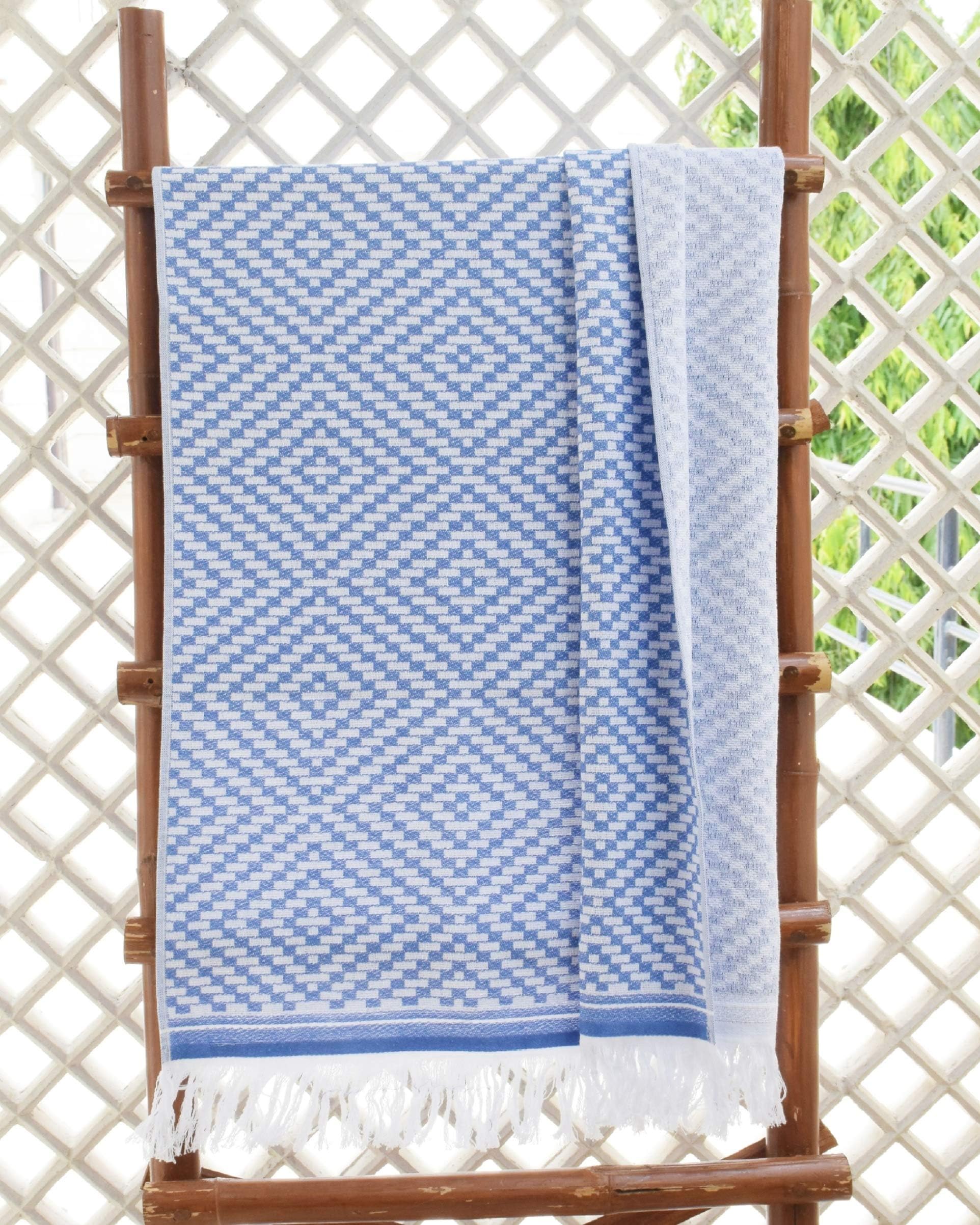 AVI Living Avira Home Extra Large Bath Towel Lattice Design with Fringe or Pool Towel| Pack of 1|Women Men & Children's, Ultra Soft, Super Absorbent| 350 GSM | Color: Blue & White