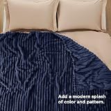 Bedsure Fluffy Fleece Blanket Navy 220x240 cm Double Size Soft Warm Throw view 5