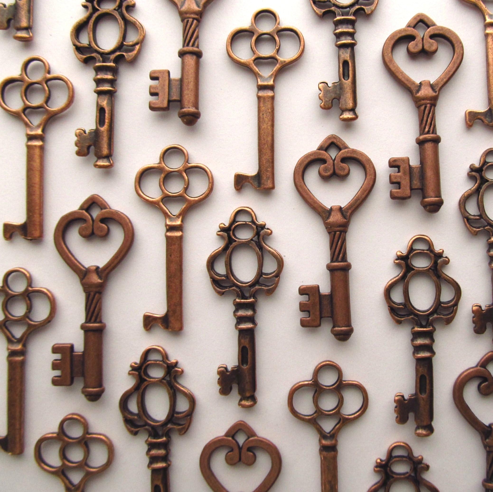 Skeleton Key Set in Antique Copper (30 Keys) 3 Different Styles – Vintage Style Key Replicas