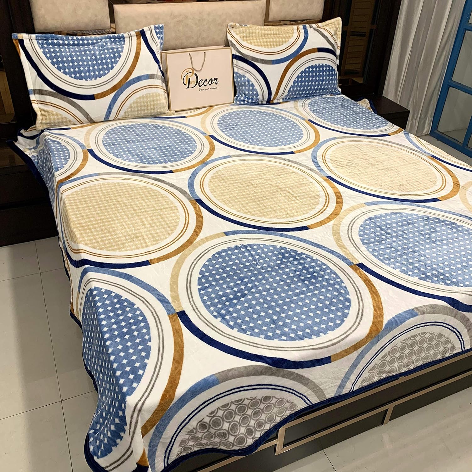 Pure Decor Premium Micro Fibre Wool Blend King Size 350 GSM Warm