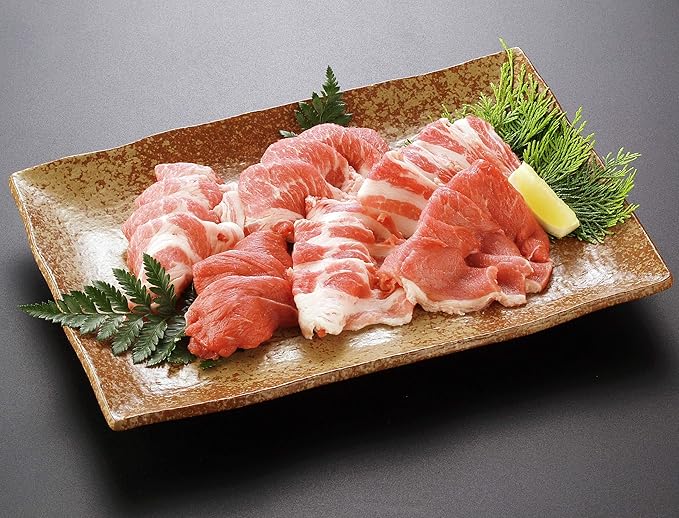 Amazon 肉の石川 相模豚焼肉セット 3種各0g バラ肉 モモ肉 ロース 神奈川県産 化粧箱入り 冷凍 産直 贈答 ギフト プレゼント お中元 お歳暮 敬老の日 母の日 父の日 誕生日 内祝い 結婚祝い 引っ越し祝い 相模豚 還暦 おうちごはん 豚肉 焼肉 ３種 セット 肉