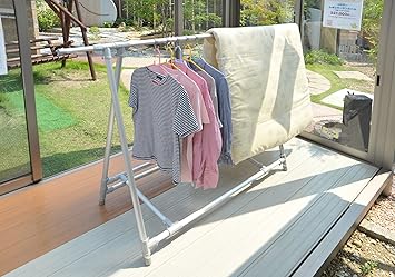 Amazon 奥行きの狭い場所でも使える アルミa型布団干し ベランダに最適 Diy 工具 ガーデン