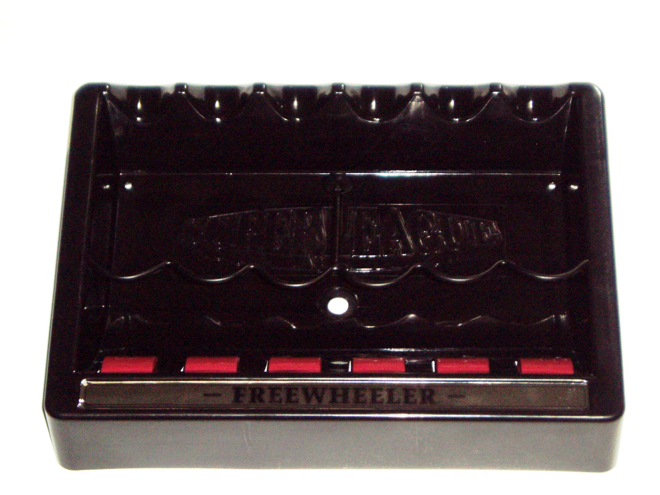 SGL FREEWHEELER WALL MOUNTED CUE RACK. HOLDS 6 CUES **