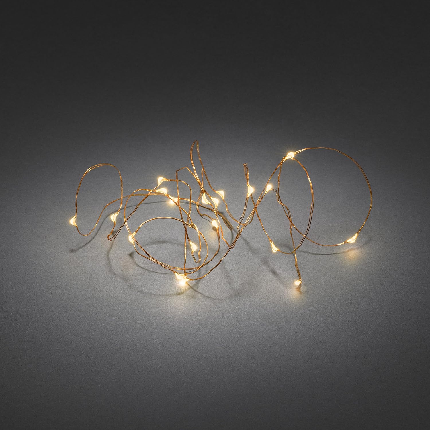 Konstsmide LED Naked Wire/Pin Wire Micro Lights Battery Fairy Lights/Indoor Use (IP20)/ 20 Amber White Diodes LED Lights/ 6 Hour Timer Function/ 3AA Batteries (Excl.)/ Copper Wire String Lights - Image 3