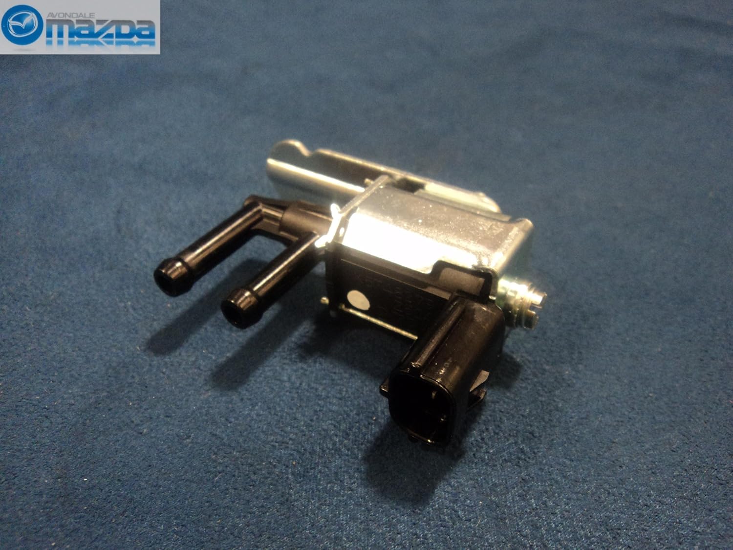 Amazon Com Mazda 6 2003 2005 New Oem Vapor Canister Purge Solenoid Valve And Switch Automotive