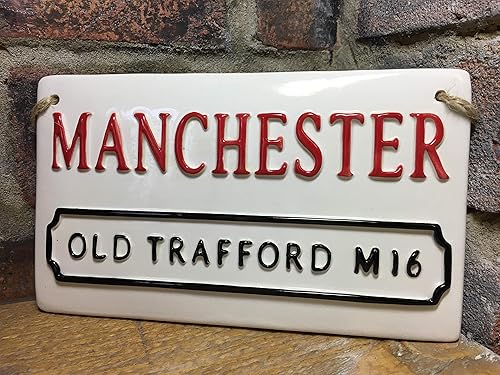 Manchester United Football Sign Old Trafford Football Street Sign Man Utd Gifts Amazon Co Uk Handmade
