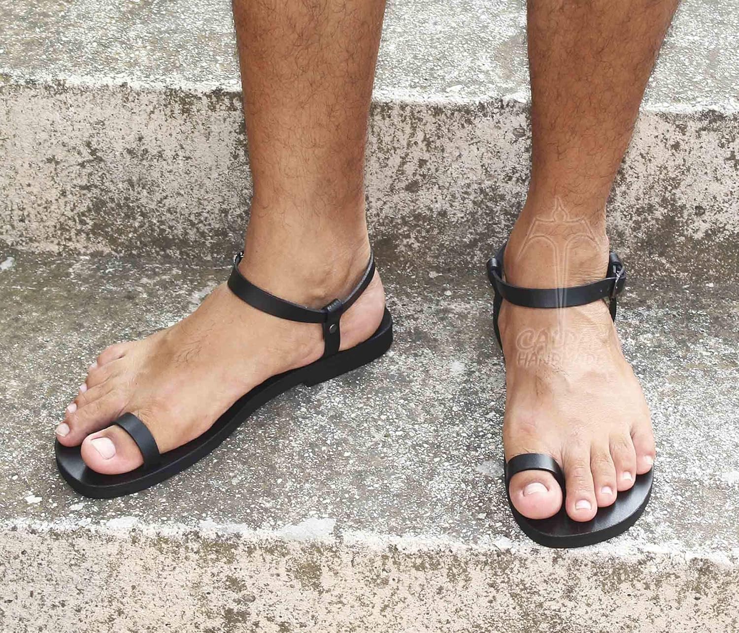 sandal toe