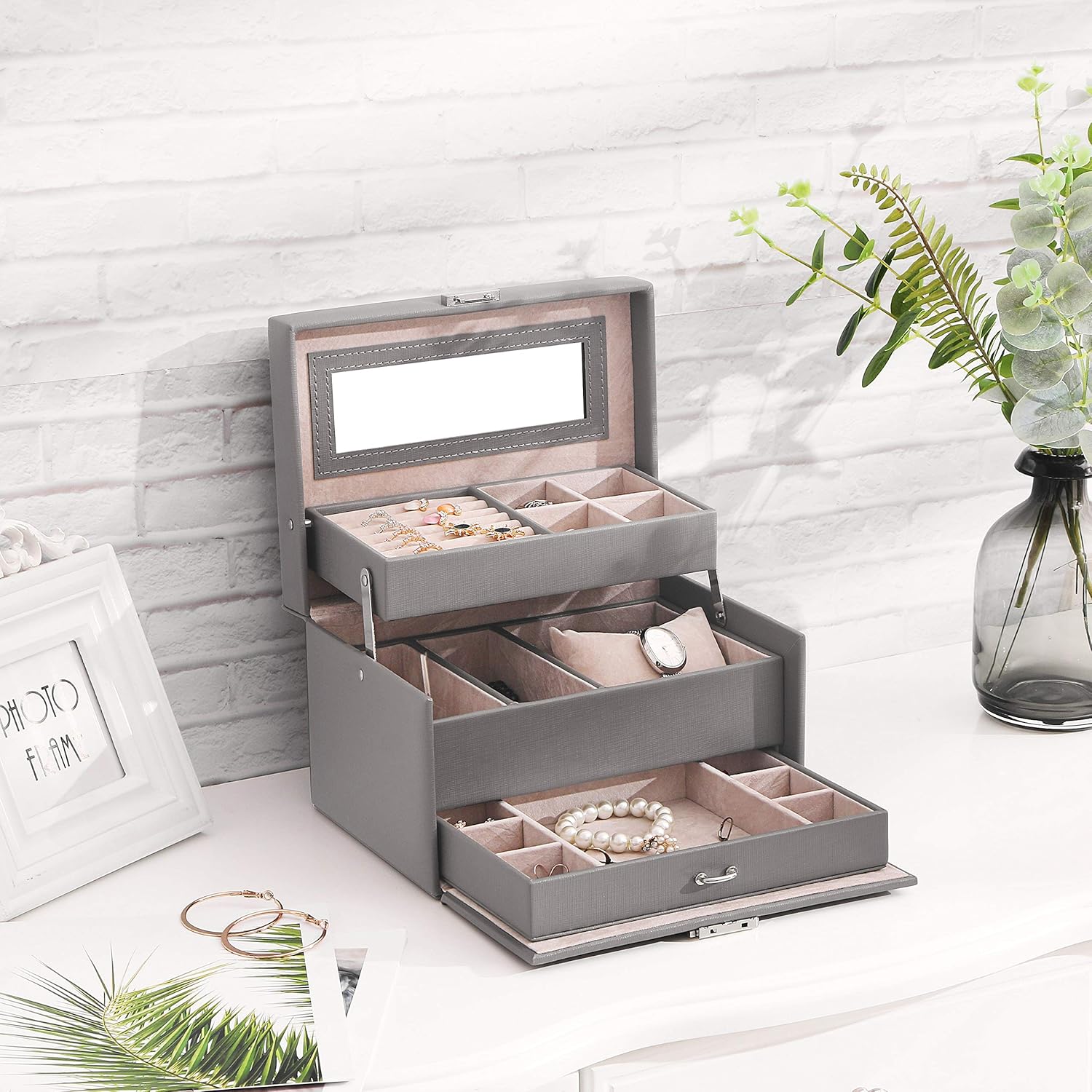 BEWISHOME Jewelry Box for Women Girls Jewelry Organizer with Lock Mirror Jewelry Boxes Display Storage Case Holder Portable Travel Case Grey SSH77H: Home Improvement