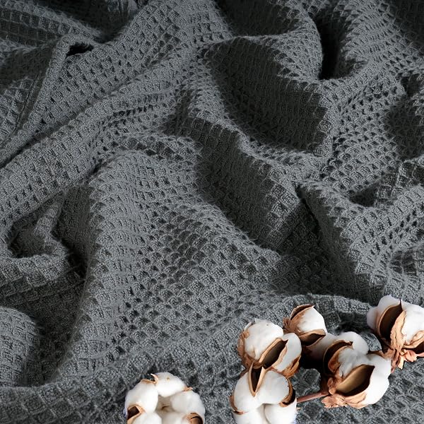 AAVNI HOMES 100% COTTON WAFFLE WEAVE BLANKET – KING SIZE (90X108), SAGE GREEN – SOFT, BREATHABLE COOLING BLANKET FOR BED – LIGHTWEIGHT COZY SUMMER & SPRING BEDDING