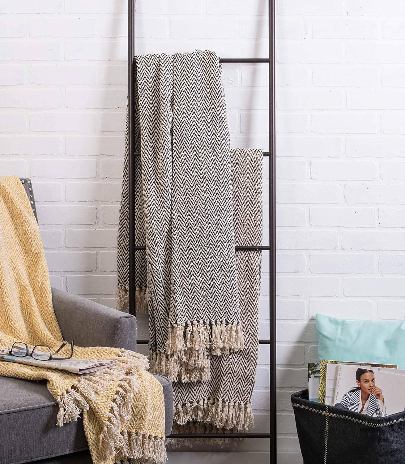 DII Rustic Farmhouse Cotton Chevron Blanket Throw with Fringe For Chair, Couch, Picnic, Camping, Beach, & Everyday Use , 50 x 60" - Mini Chevron Black: Home & Kitchen