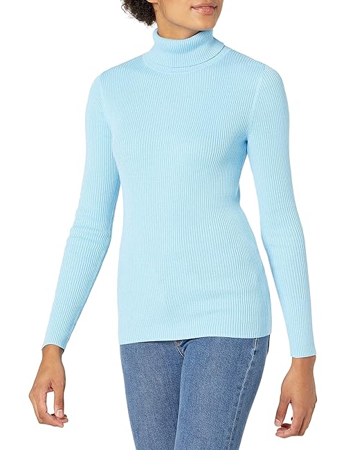Amazon Essentials Women's Slim-Fit Lightweight Long-Sleeve Turtleneck Sweater, Sky Blue, Medium
