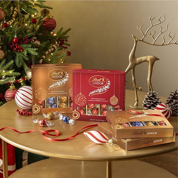 HOLIDAY LINDOR MILK MODERN GIFT BOX, ASSORTED CHOCOLATE CANDY WITH SMOOTH, MELTING TRUFFLE CENTER, 7.6 OZ.