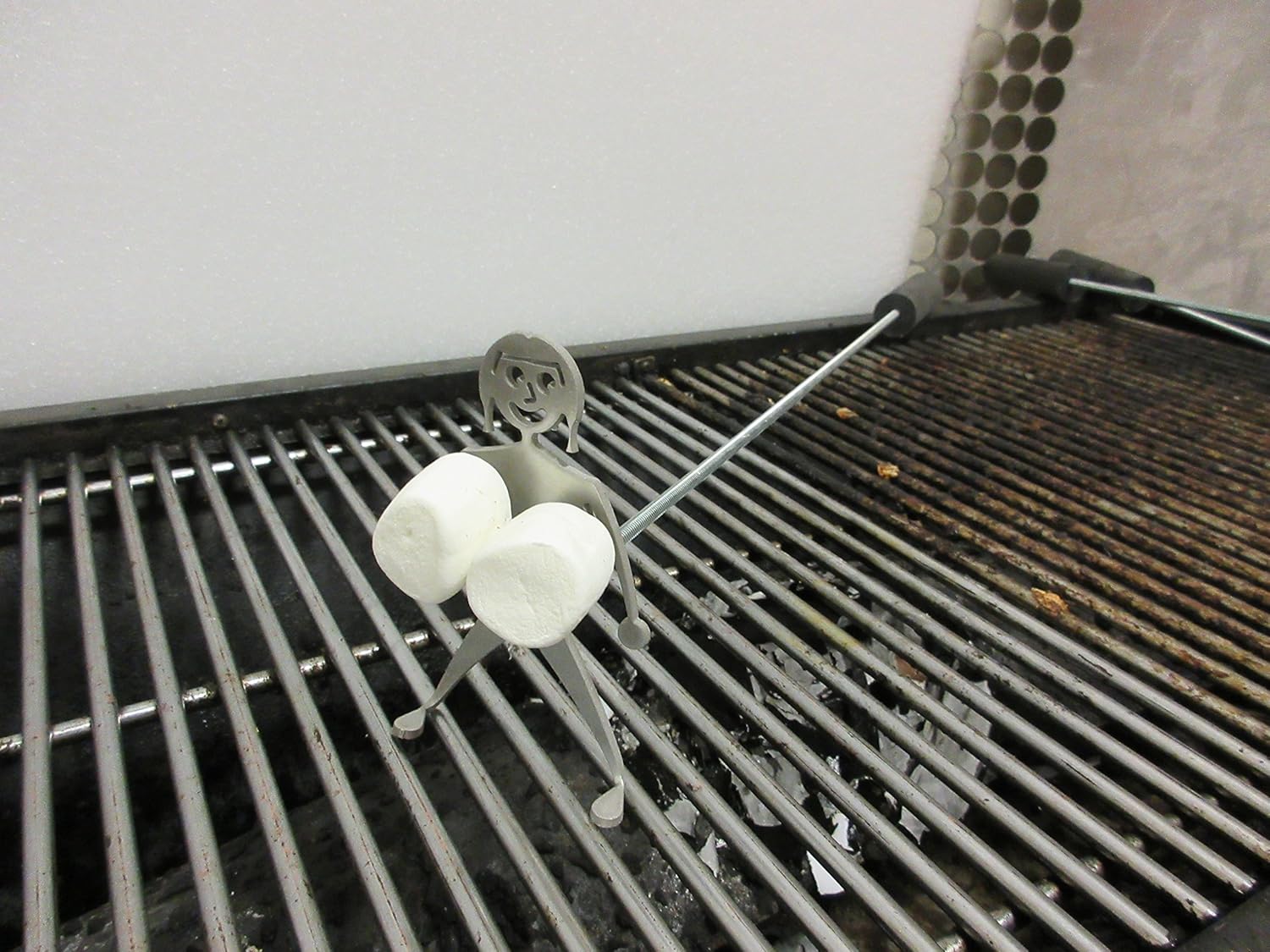 The Campfire Hot Dog Cooker (Female) Garden & Outdoor