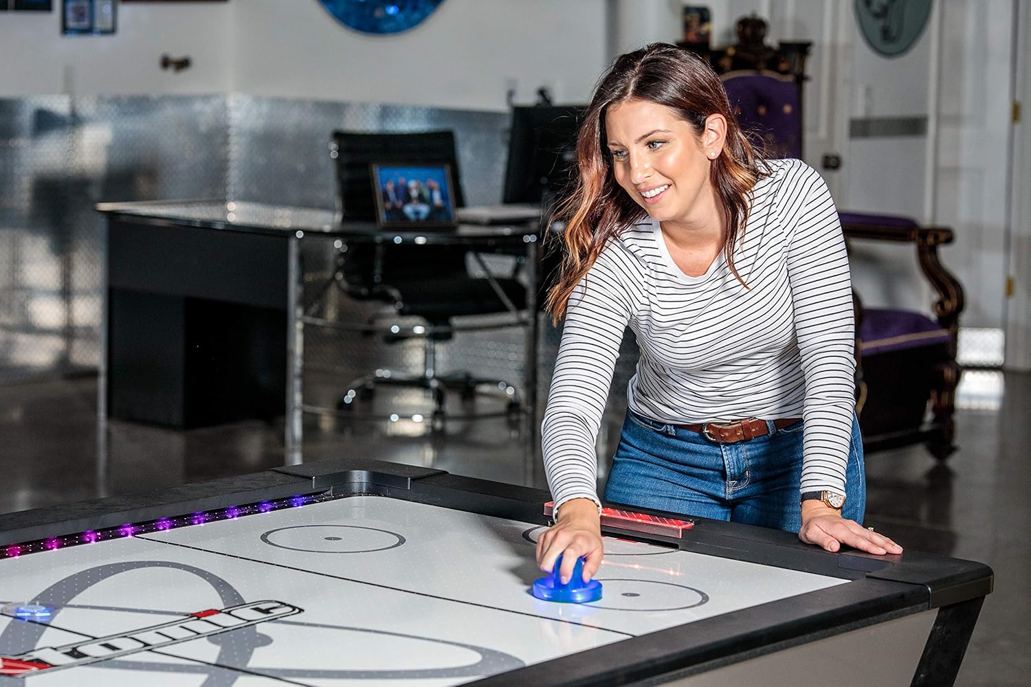 Amazon Com Atomic Top Shelf 7 5 Air Hockey Table With 120v