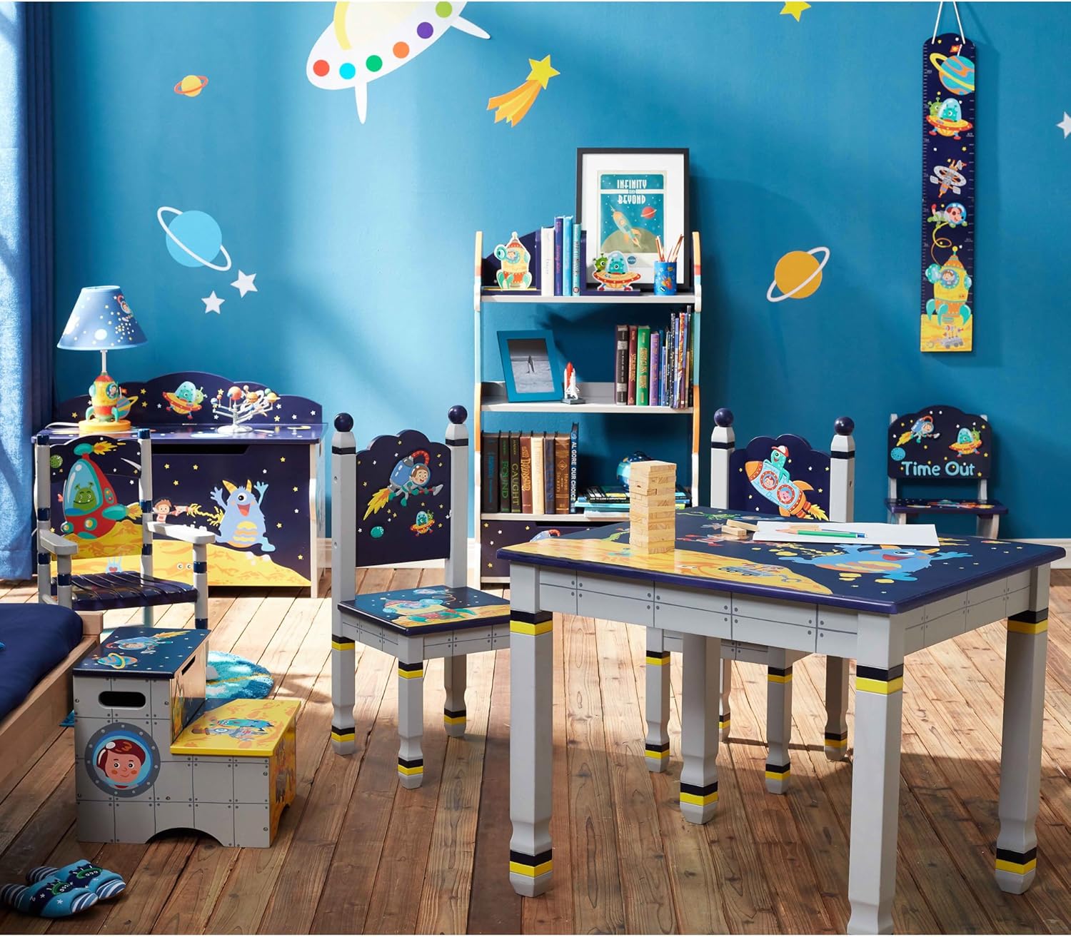 Super Saturday Fantasy Fields Outer Space Themed Kids Wooden Toy Chest Toy Box With Safety