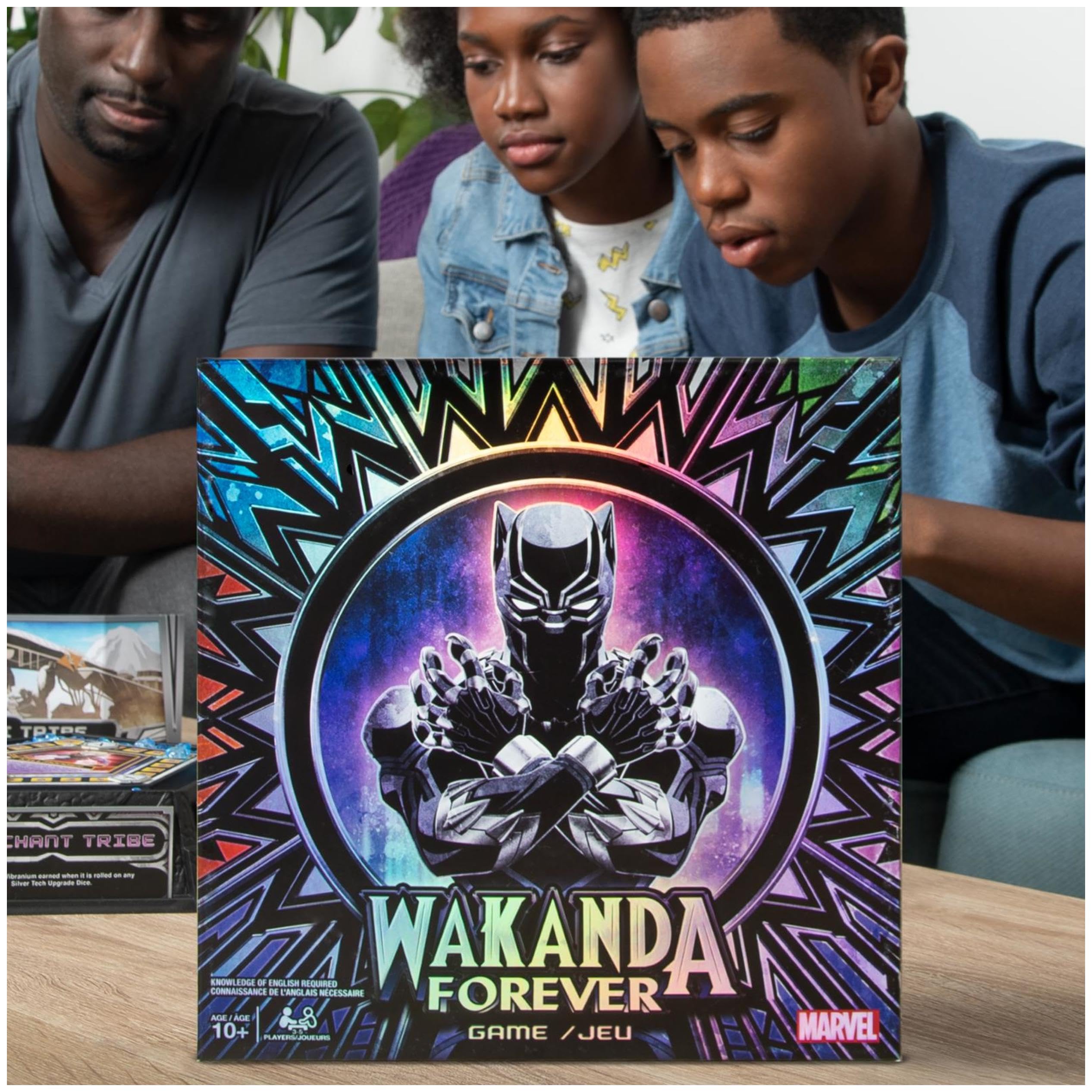 Spin Master Games Marvel Wakanda Forever, Black Panther Dice-Rolling Game for Families, Teens and Adults